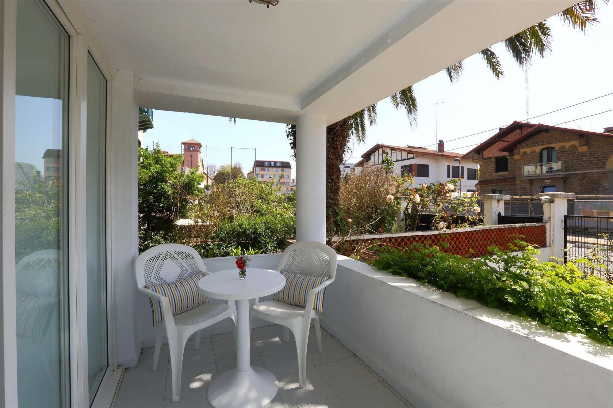 Hotel Record San Sebastian Luaran gambar
