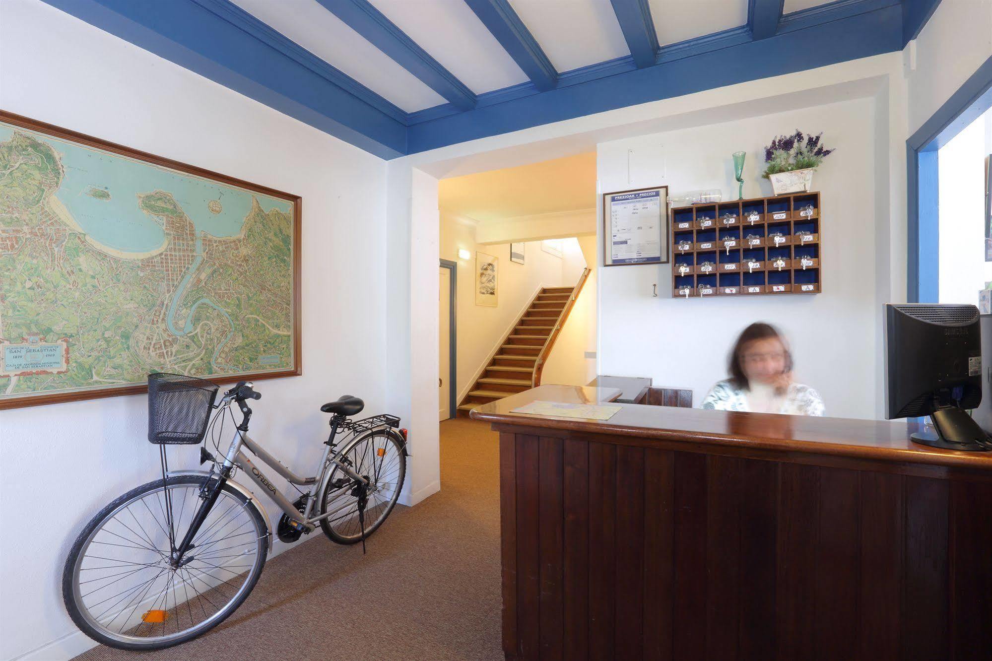 Hotel Record San Sebastian Luaran gambar