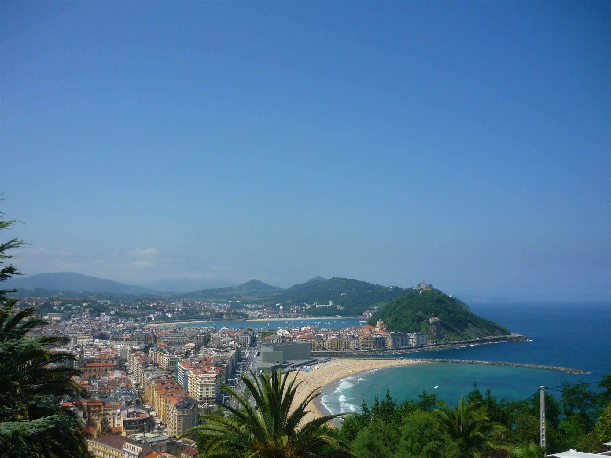 Hotel Record San Sebastian Luaran gambar